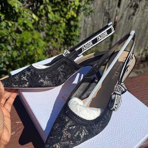 Christian Dior Slingback Pump - Picture 8 of 12